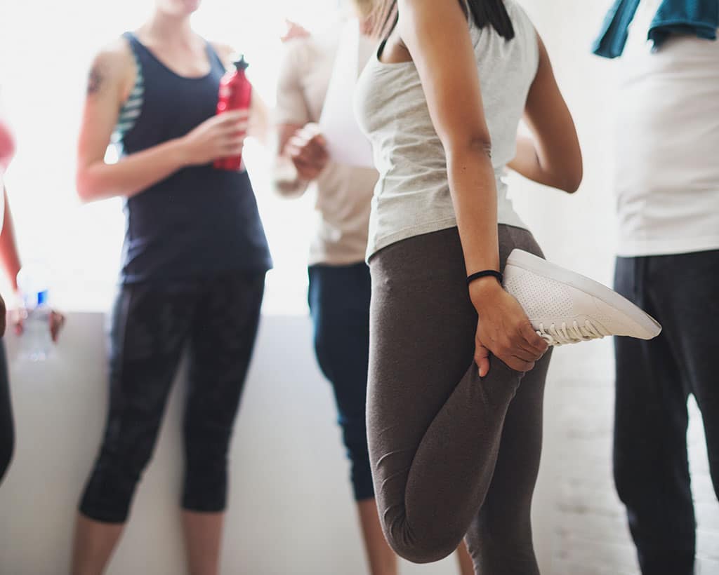 Das Team der Physiotherapie Praxis Gesundheitsreich in Lübeck macht gemeinsam Sport.